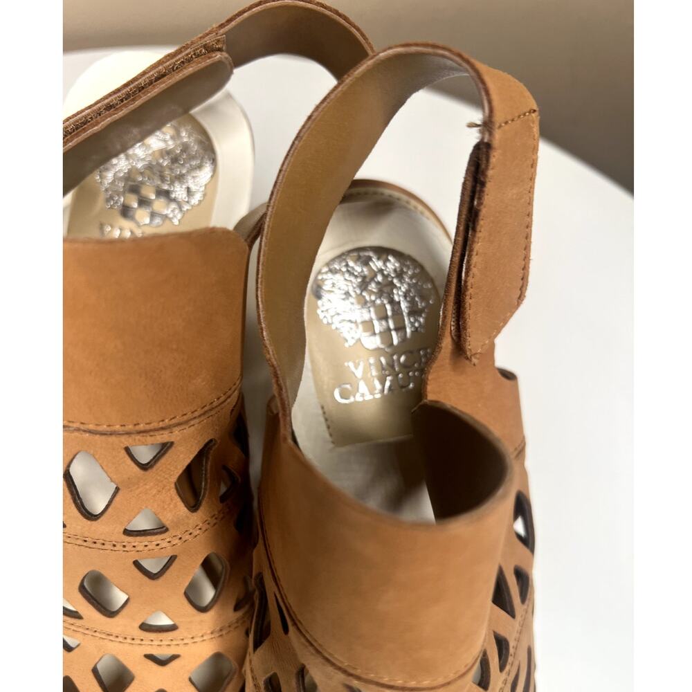 NWOT Vince Camuto Deverly Cutout Nubuck Heeled Sandals 8.5 - Picture 6 of 7